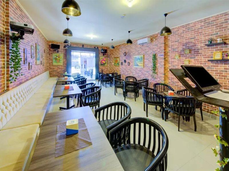 טגאל Oyo 3791 Hotel Kja מראה חיצוני תמונה