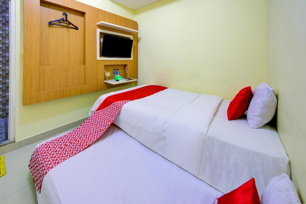טגאל Oyo 3791 Hotel Kja מראה חיצוני תמונה