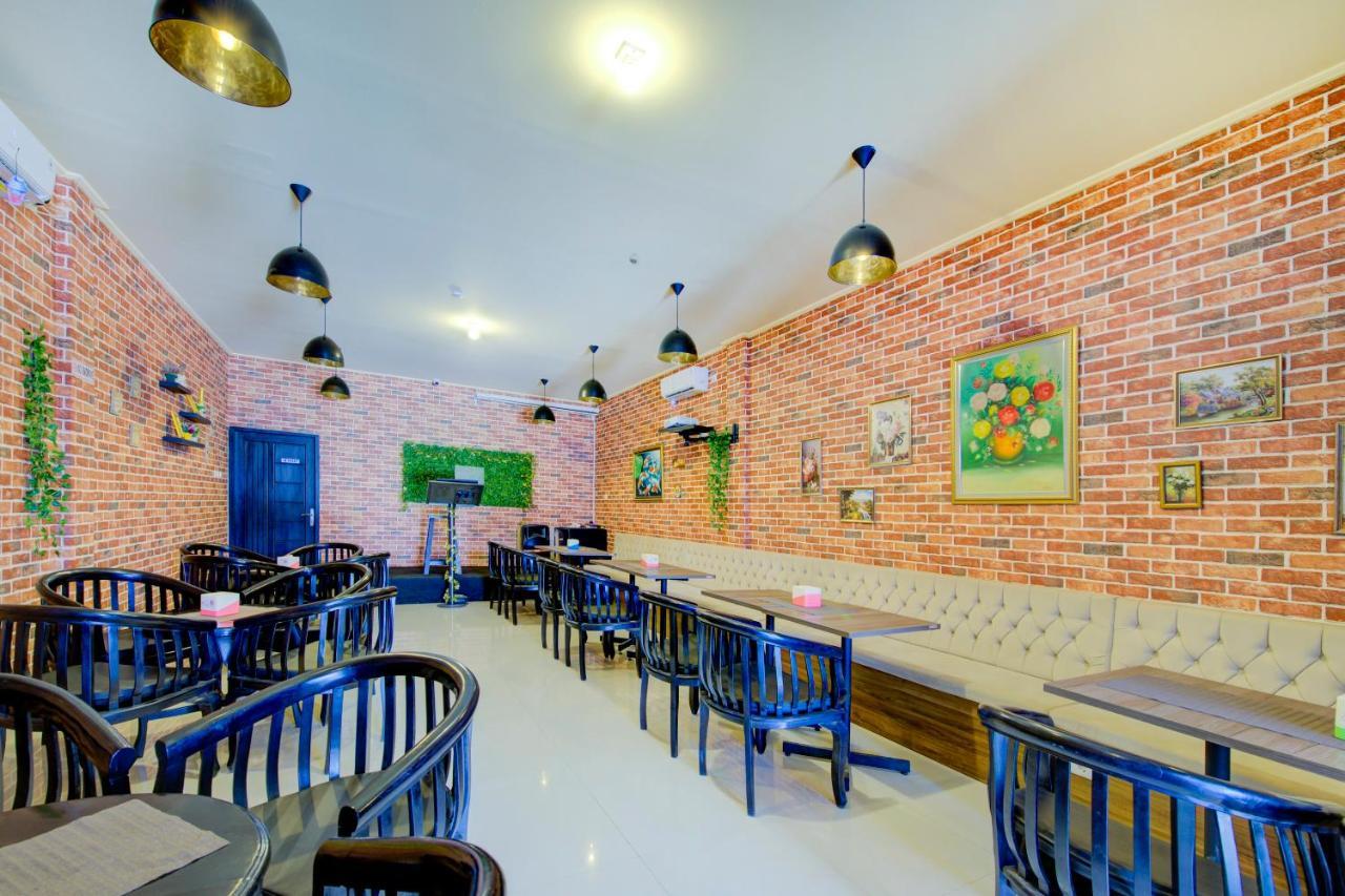 טגאל Oyo 3791 Hotel Kja מראה חיצוני תמונה