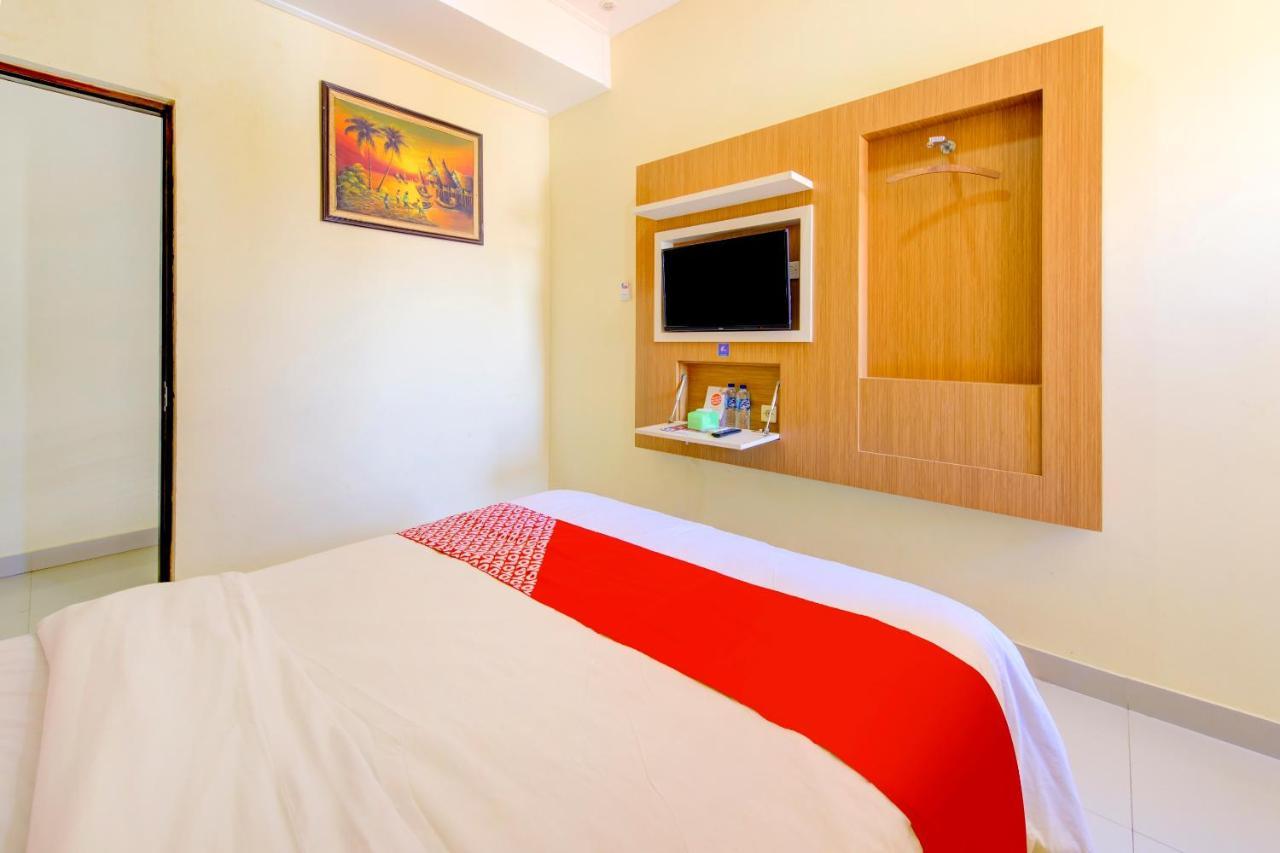 טגאל Oyo 3791 Hotel Kja מראה חיצוני תמונה