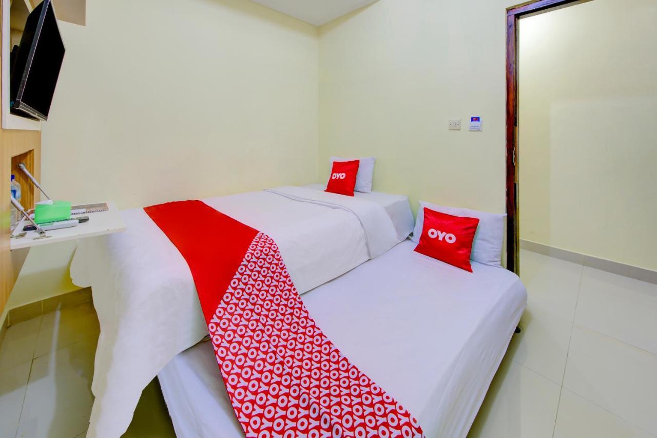 טגאל Oyo 3791 Hotel Kja מראה חיצוני תמונה